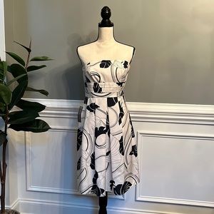 Ann Taylor | NWT Strapless Summer Dress